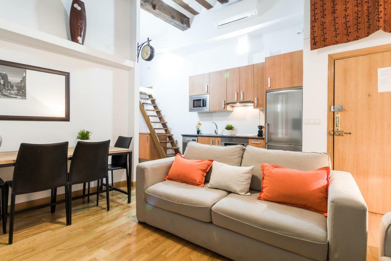Pyr Select Plaza Mayor II Y III Apartment Madrid Exterior photo